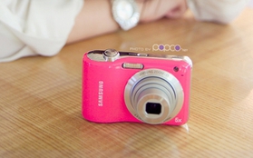 Những mẫu máy ảnh màu hồng "hớp hồn" teen girl 