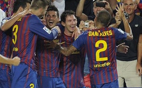 Lập cú đúp, Messi giúp Barca có danh hiệu đầu tiên   