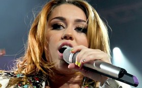 Miley Cyrus sở hữu bản cover “dở nhất mọi thời đại” 