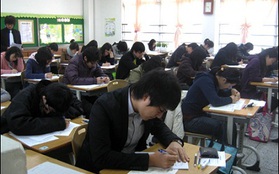 Học sinh Hàn Quốc sẽ không được học thêm vào ban đêm