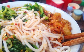 Đi ăn món canh bún Nguyễn Siêu "lạ mà quen"