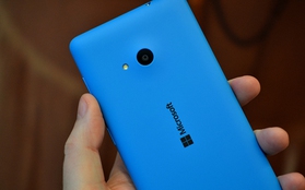 Smartphone Lumia đầu tiên không-Nokia trình làng