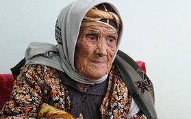 Cụ bà người Uzbekistan sống thọ gần 135 tuổi