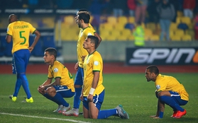 Brazil bị loại sau loạt “đấu súng” cân não với Paraguay