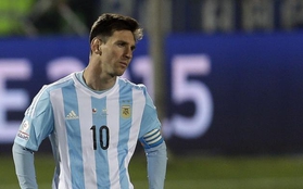 Messi cân nhắc tạm chia tay ĐT Argentina
