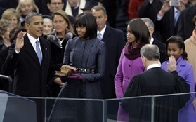 Tổng thống Obama nói vấp khi tuyên thệ