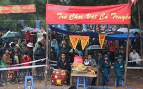 Làng quan họ Bắc Ninh khai hội trong mưa rét