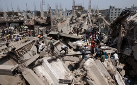 Sập nhà 8 tầng, ít nhất 82 người chết, 700 người bị thương