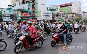 Chùm ảnh: Đường phố Sài Gòn hỗn loạn vì mất điện toàn thành phố
