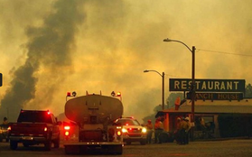 19 lính cứu hỏa thiệt mạng khi vật lộn với đám cháy dữ dội