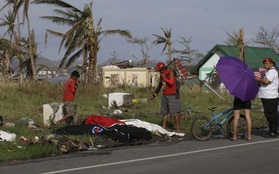 Số người Philippines chết do siêu bão Haiyan tăng lên hơn 5.000 người