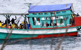 Chìm tàu du lịch ở Ấn Độ, 21 người chết