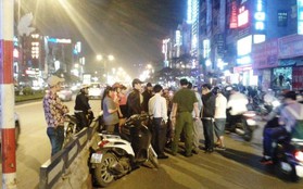 Hà Nội: Gặp tai nạn trên phố Xã Đàn, cô gái nằm trên vũng máu chờ xe cấp cứu