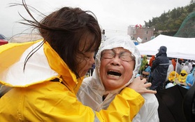 Thi thể hành khách phà Sewol trôi nổi trên biển, số người thiệt mạng tăng lên 28