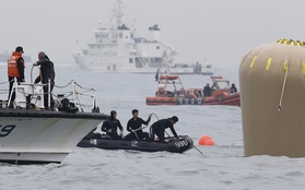 Thủy thủ phà Sewol uống bia chờ cứu hộ đến