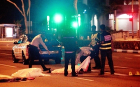 Nằm ăn vạ giữa đường sau khi cãi vã, người đàn ông bị taxi đâm chết