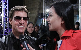 Mai Phương Thúy "liếc mắt đưa tình" với Tom Cruise