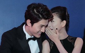 Lee Ki Woo và Ngô Thanh Vân rỉ tai nhau thân mật