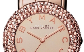 Lưu giữ dấu ấn thời gian từ Marc Jacobs và Michael Kors