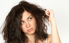 Những thói quen dễ gây hư tổn tóc