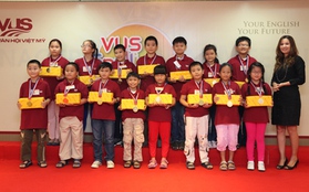 Gay cấn vòng thi chung kết VUS Spelling Contest