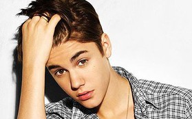 Justin Bieber cho fan nghe thử "tí tẹo" single mới