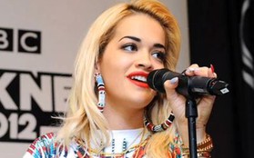 Rita Ora “chế” lại “What Makes You Beautiful” 