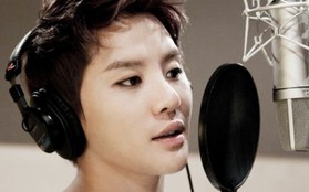 Junsu (JYJ) làm gợi nhớ tới Michael Jackson