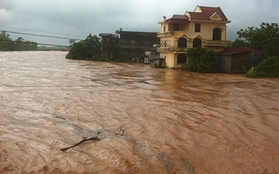 Quảng Ninh: Thị trấn Đầm Hà chìm trong biển nước