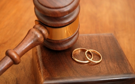 Xin ly hôn vì vợ… quá hung dữ