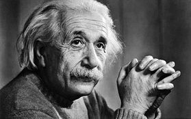 Albert Einstein - Chàng trai trẻ thích cái la bàn