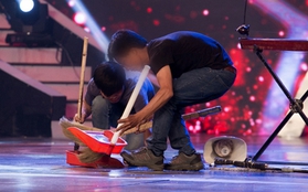 Kính vỡ tan trên sân khấu "Vietnam's Got Talent"