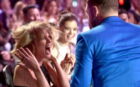 Taylor Swift phản ứng quá khích khi Justin Timberlake "thắng giải"