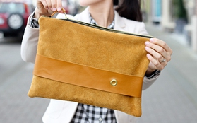 May clutch da đeo tay sành điệu mà siêu đơn giản