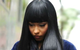 Nicki Minaj nhuộm tóc đen làm trợ lý luật sư 