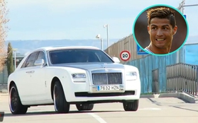 Ronaldo rời sân tập trên chiếc Rolls-Royce bóng lộn