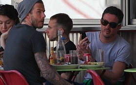 “Trốn” vợ con, Beckham ăn trưa vỉa hè cùng bạn thân 