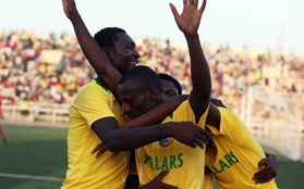 Bán độ lộ liễu tại Nigeria: thua 15/19 trận sân khách vẫn vô địch