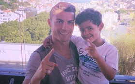 Ronaldo dành trọn cả ngày Quốc tế thiếu nhi cho con trai