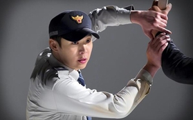 Park Yoo Chun "tung cước" điệu nghệ trong trailer "Sensory Couple"
