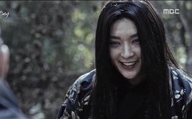 “Ma cà rồng” Lee Jun Ki mắt xanh lè, tóc tai rũ rượi