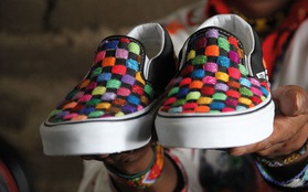 Cá tính với giày Vans mang phong cách thổ dân Mexico