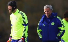 Petr Cech - Thuyết âm mưu của Mourinho?