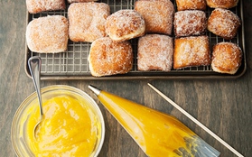 Bánh malasada chanh leo chua ngọt dễ thèm