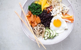 Bibimbap – Sự quyến rũ khó cưỡng từ sắc màu và hương vị