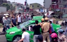 Thông tin bất ngờ về tài xế taxi gây náo loạn phố Hà Nội