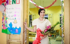 Hoa hậu Ngọc Hân rạng rỡ về thăm trường cũ