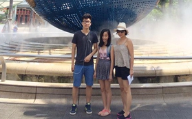 Mỹ Linh cùng 2 con "tung tăng" đi chơi Singapore