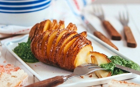 Khoai tây bỏ lò Hasselback Thụy Điển - Thơm mềm và béo ngậy