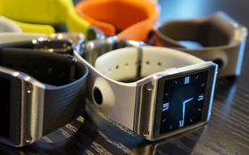 Cận cảnh Samsung Galaxy Gear: Chiếc đồng hồ thông minh không giống ai